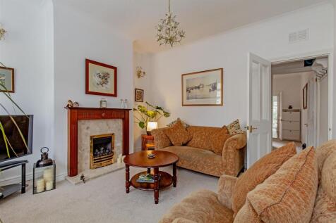 Reception Room-2.jpg