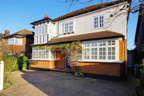 Properties For Sale in Totteridge - Flats & Houses For Sale in ...