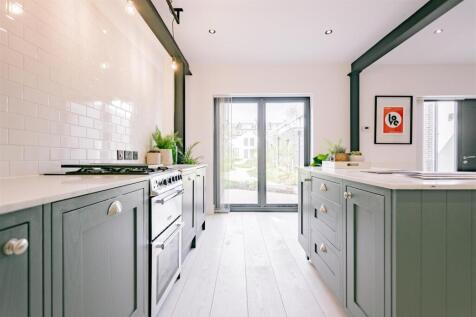 MB_number 17_v2_fonthill mews_01.jpg