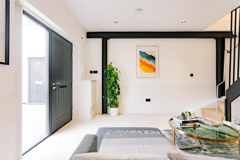 MB_number 17_v2_fonthill mews_07.jpg