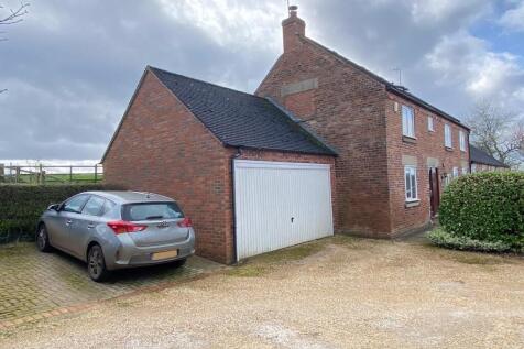 BRICK DOUBLE GARAGE