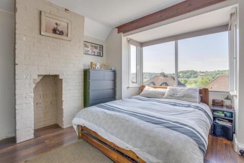 37 Southfield Road, HP13 5JZ-3.jpg