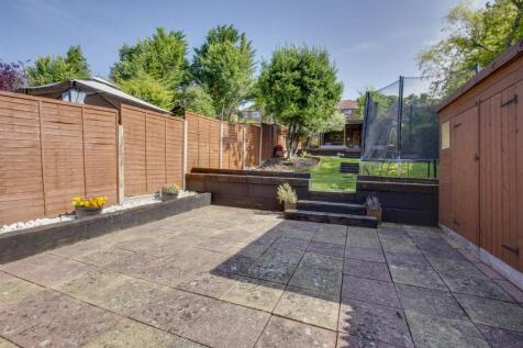 37 Southfield Road, HP13 5JZ-11.jpg