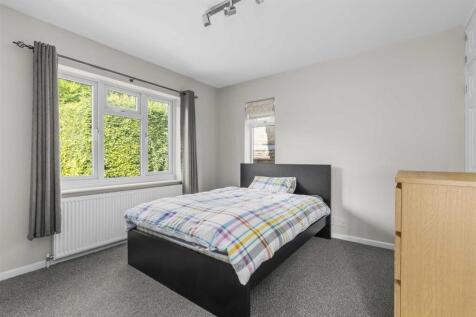 1 Shelley Road, HP11 2UP (LOW RES)-1.jpg