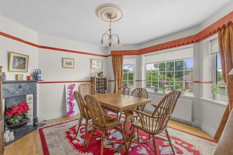 11 Brands Hill Avenue, HP13 5PZ-8.jpg