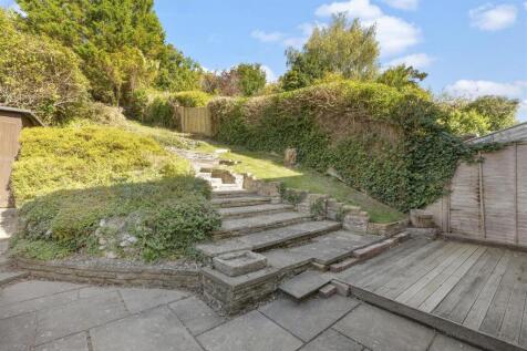 10 Merrydown, HP13 5NQ-9.jpg