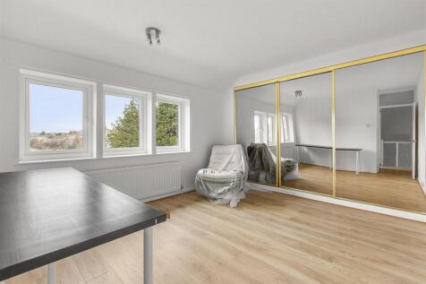 99 Hawthorne Rd, HP13 7ES-1.jpg