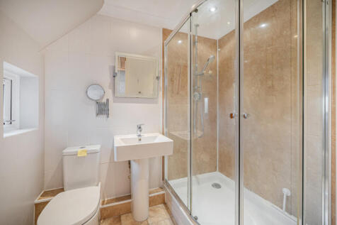 1350380-4-68cabb4...