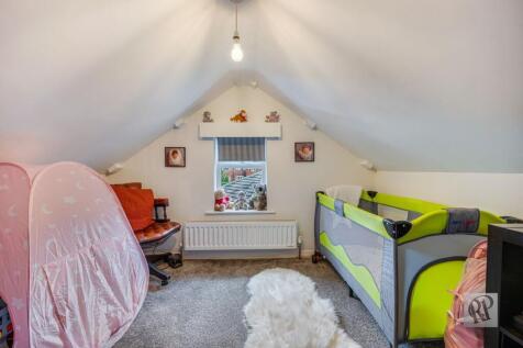 Eaves Room / Bedroom 4