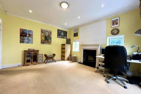 Dining Room Aspect 2