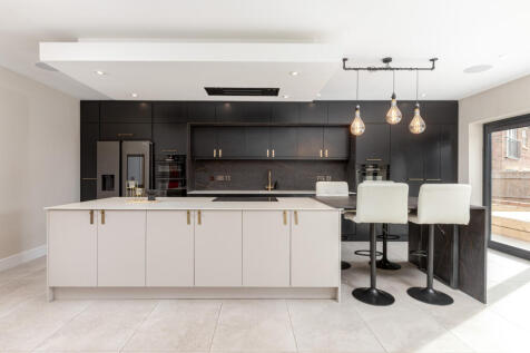 Kitchen / Family Room