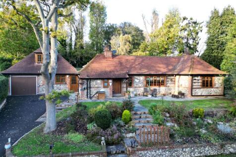 Exterior Pic 1