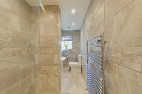 Bedroom 1 Ensuite