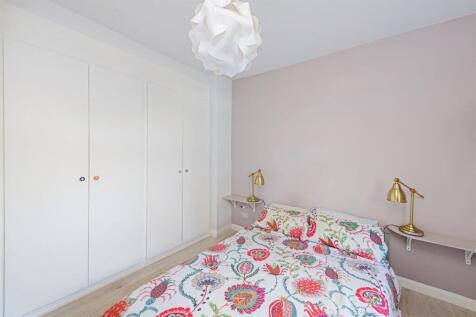 Dover House Road Hi-15.jpg