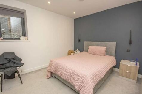 Screenshot_5-11-2025_94224_www.zoopla.co.uk