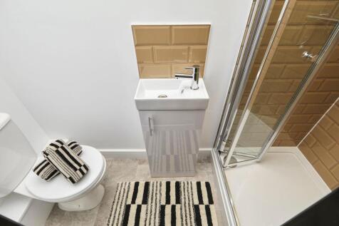 WhatsApp Image 2024-10-24 at 22.29.07 (1).jpeg