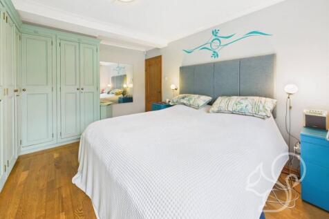 Principal Bedroom