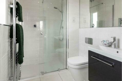 Master Ensuite