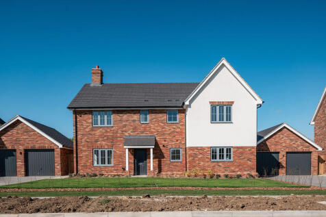 Felsted plot 12 external 1.JPG