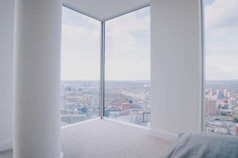 Elizabeth_Tower_P...