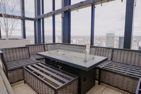 Elizabeth_Tower_P...