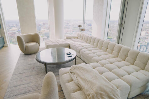 Elizabeth_Tower_P...