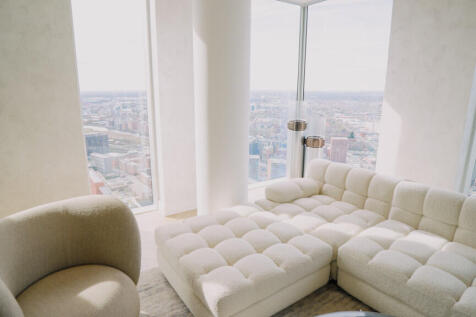 Elizabeth_Tower_P...
