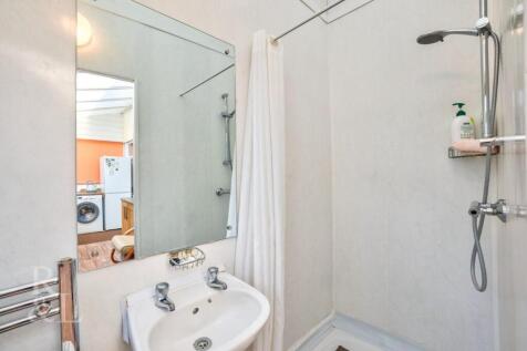 191 Acresford (11).jpg