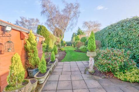 191 Acresford (3).jpg