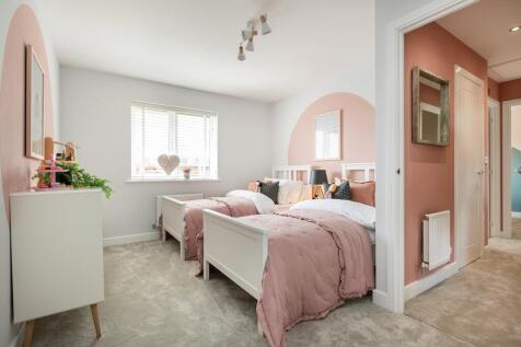 Fourth double bedroom or sizeable single