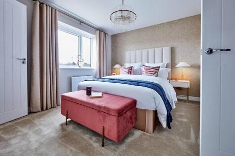 Main bedroom with ample space