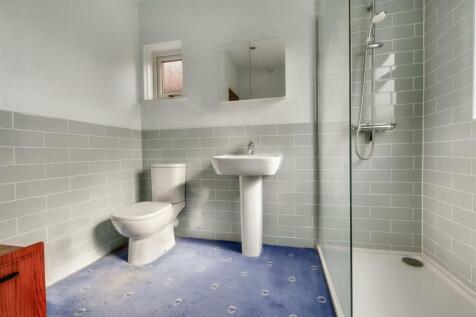 Shower Room_2.jpeg