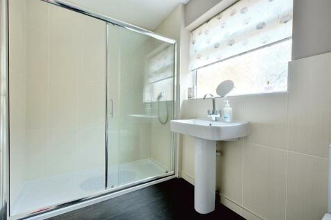 Shower Room_7.jpeg