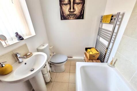 Bathroom.jpeg