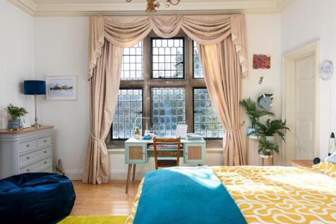 Bedroom1_1.jpg