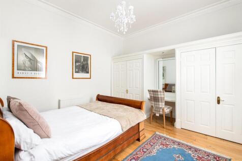 Bedroom2_1.jpg