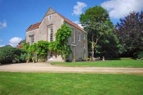 1 Front of House.jpg