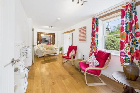 cottage sitting room
