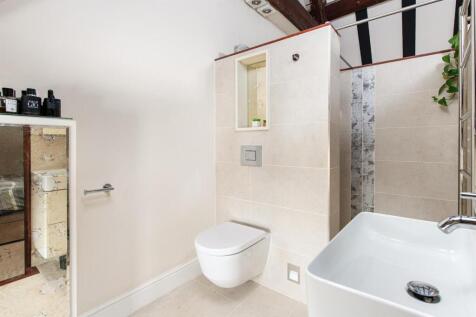 Bedroom1_Ensuite.jpg