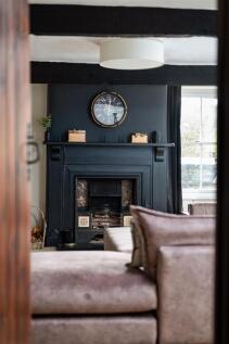 Sitting_Room_4.jpg