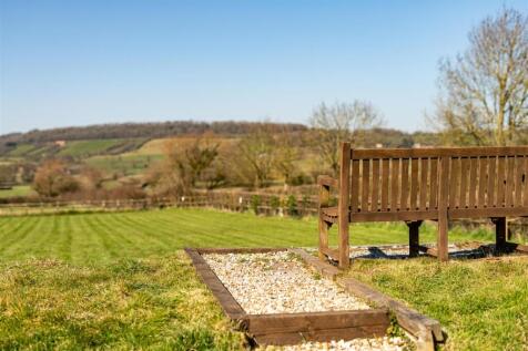 Externals_Outbuildings_and_Grounds_19.jpg