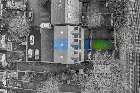 DJI_20250224140445_0597_D 6 Aston Close.jpg