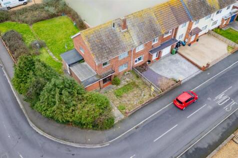 116 Alfoxton Road-5.jpg