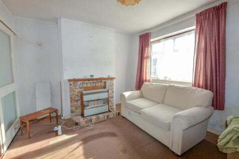 Living Room 1.jpg