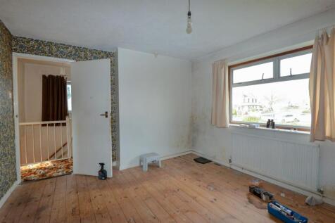 Bedroom1 2.jpg