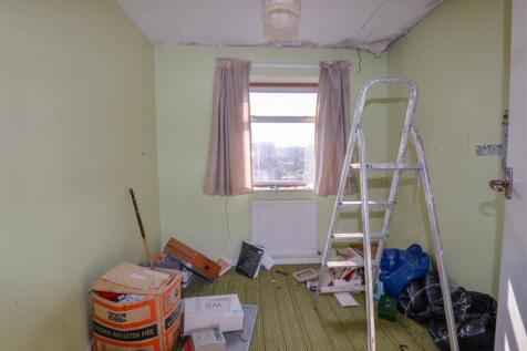 Bedroom3 1.jpg