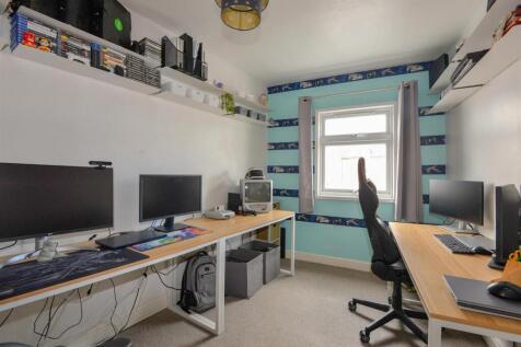 Bedroom2 1.jpg