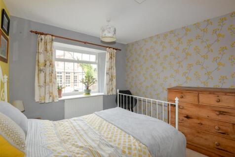 Bedroom2 1.jpg