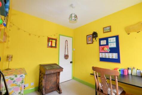 Bedroom3 2.jpg