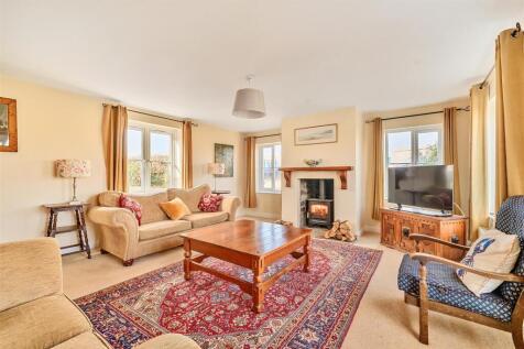 Whitemoor Cross Sitting Room.jpg